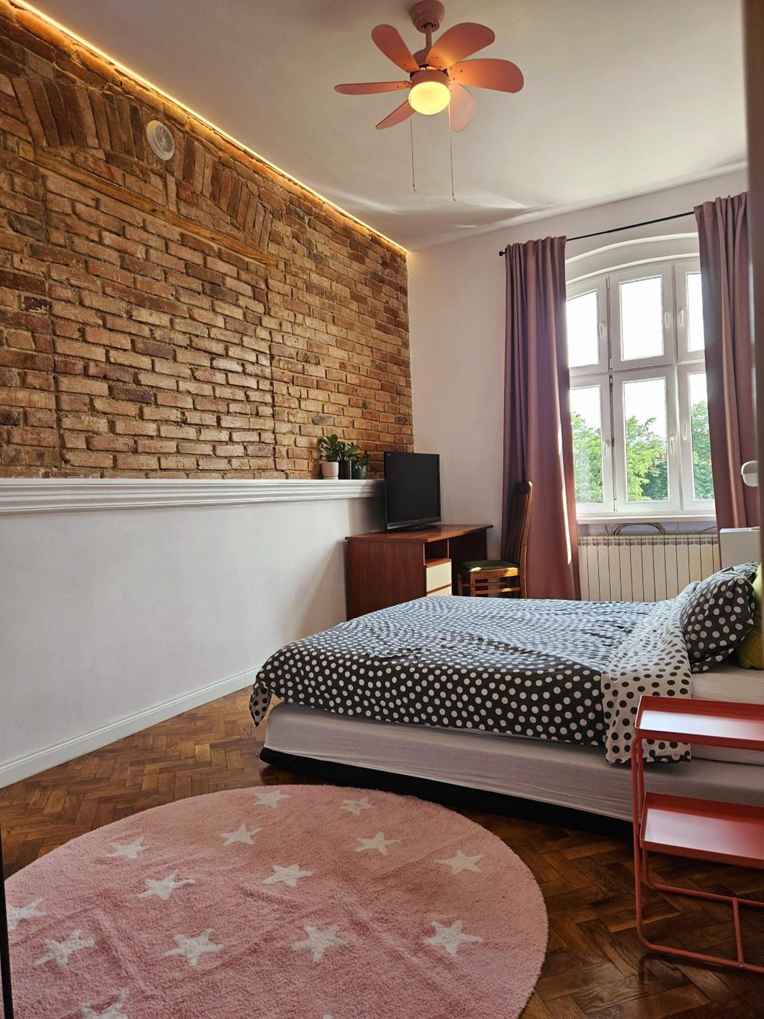 Apartamenty Pod Aniolami Острув-Велькопольський Екстер'єр фото